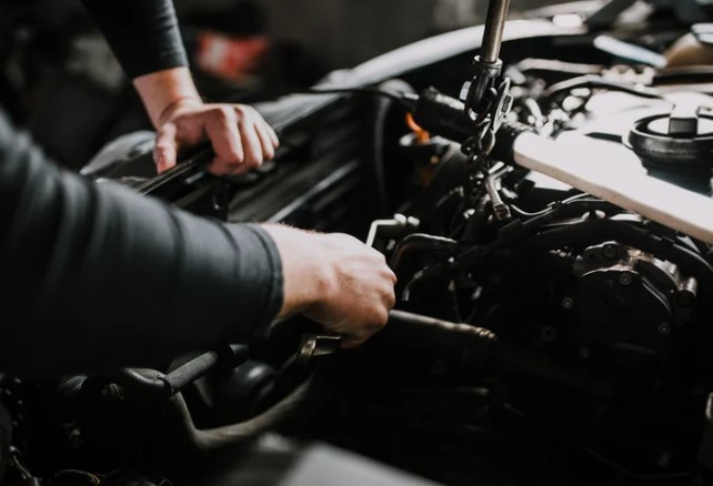 Symptôme injecteur qui reste ouvert : les signes à identifier rapidement